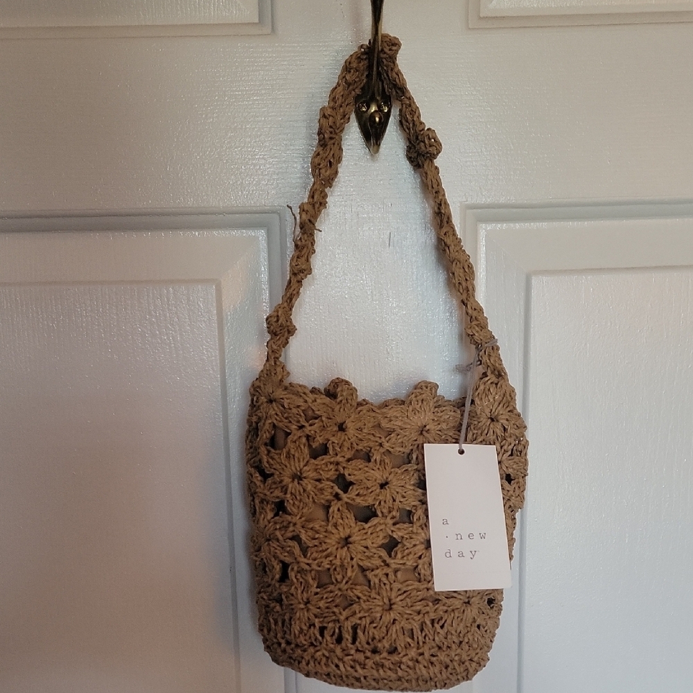 A New Day Brown Crochet Hand Bag, NWT - Picture 2 of 11